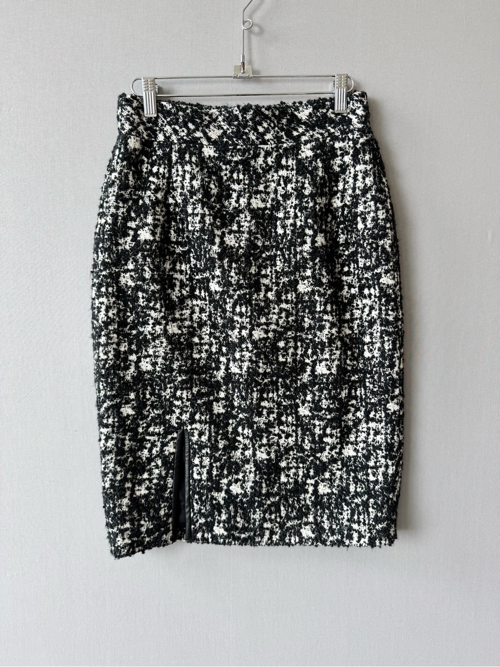 John Richmond Black and White Bouclé Tweed High Waist Pencil Skirt - Italy